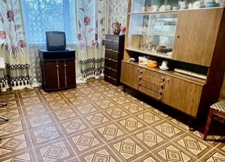 Сдаю 1-комнатную квартиру, 30 м2, Колпино, Пролетарская улица, 54