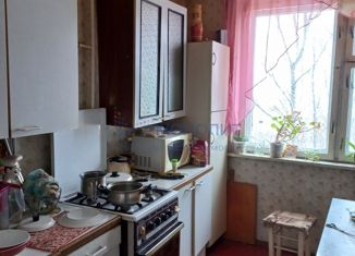 Продается двухкомнатная квартира, 52 м2, Нижний Новгород, улица 40 лет Победы, 5, микрорайон Щербинки-3