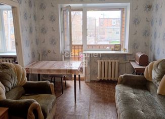 Продается трехкомнатная квартира, 54.5 м2, Астраханская область, улица Николая Островского, 61