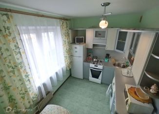 Сдается в аренду 1-комнатная квартира, 37 м2, Новгородская область, улица Кочетова, 10к3