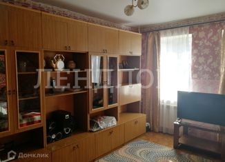 Продается трехкомнатная квартира, 54 м2, Новочеркасск, улица Гастелло, 7