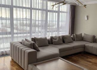 Продаю трехкомнатную квартиру, 155 м2, Казань, улица Мусина, 1, Ново-Савиновский район