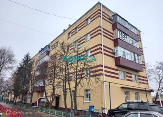 Продаю 3-комнатную квартиру, 45.7 м2, Новый Оскол, улица Кирова, 5