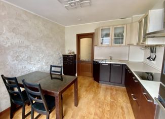 Продаю 2-комнатную квартиру, 63.2 м2, Нижегородская область, Белозёрская улица, 1