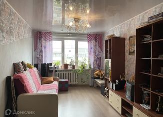 Продается трехкомнатная квартира, 68.4 м2, Челябинская область, улица имени М.С. Урицкого, 39
