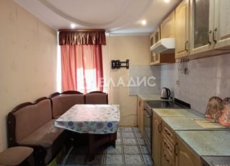 Сдаю 3-ком. квартиру, 60 м2, Брянск, Унечская улица, 99, Фокинский район