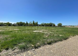 Земельный участок на продажу, 4.5 сот., Изобильный, улица Ленина, 72