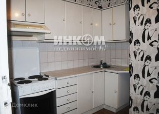 Сдается 1-комнатная квартира, 40 м2, Москва, Днепропетровская улица, 1, метро Южная