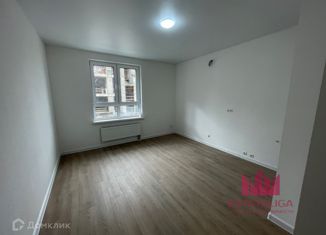 Продам двухкомнатную квартиру, 43 м2, деревня Столбово, проспект Куприна, 38к1