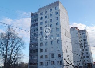 Сдается в аренду 3-комнатная квартира, 56 м2, Рыбинск, улица 9 Мая, 26