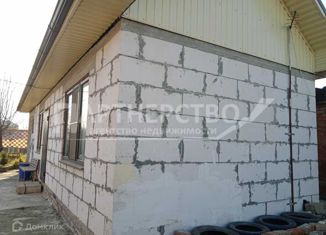 Продам дом, 54 м2, поселок городского типа Афипский, улица Свердлова, 3