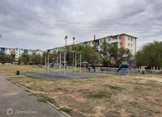 Продается 2-комнатная квартира, 45 м2, Элиста, 4-й микрорайон, 5, 4-й микрорайон