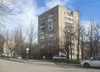 Продам 2-ком. квартиру, 43 м2, Ростов-на-Дону, 2-я Краснодарская улица, 147/1