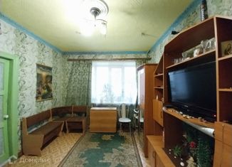 Продается двухкомнатная квартира, 31.6 м2, Березники, Большевистская улица, 4