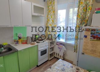 Продам 2-комнатную квартиру, 42.5 м2, Гусиноозёрск, Комсомольская улица, 2