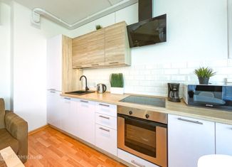 Продам двухкомнатную квартиру, 53 м2, Краснодар, улица Красных Партизан, 1/3к2, микрорайон Светлоград