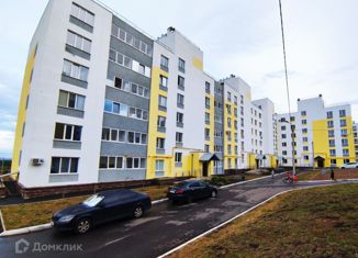 Продаю 2-комнатную квартиру, 52 м2, село Миловка, Белоречный проезд, 3, ЖК Молодёжный