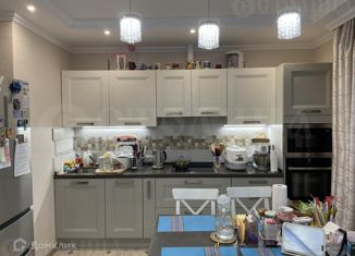 Продается 3-ком. квартира, 80 м2, Щербинка, улица Барышевская Роща, 1