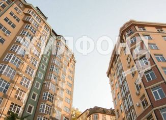 Продам 2-ком. квартиру, 42 м2, село Раздольное, Тепличная улица, 16/6