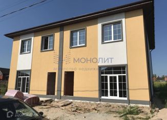 Продам таунхаус, 140 м2, деревня Крутая, Озёрная улица, 104