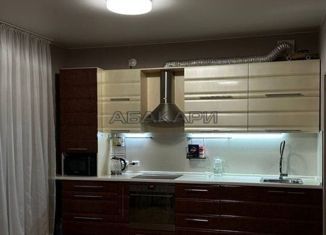 Сдам в аренду 2-комнатную квартиру, 70 м2, Красноярск, улица Партизана Железняка, 48И, ЖК Скандис