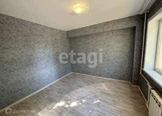 Продается 4-ком. квартира, 61 м2, Бурятия, улица Бабушкина, 27