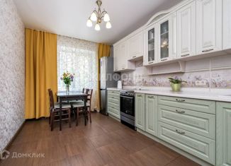 Продается трехкомнатная квартира, 77.3 м2, Новосибирская область, 2-й микрорайон, 205