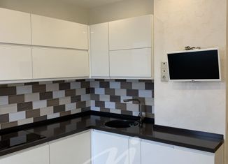 Продаю 2-комнатную квартиру, 52.4 м2, Москва, улица Твардовского, 25к2, метро Строгино