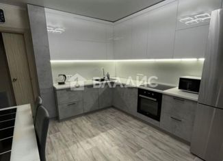 Продается 2-ком. квартира, 60.7 м2, Новороссийск, улица Удалова, 7, ЖК Уютный