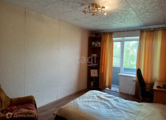 Продается двухкомнатная квартира, 45.5 м2, Кемеровская область, улица Лазо, 8А