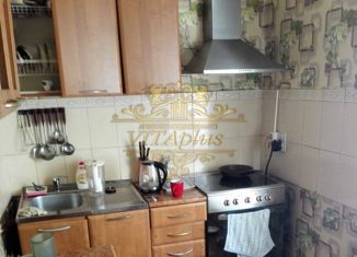 4-ком. квартира на продажу, 72.2 м2, Артём, улица Стрельникова, 44