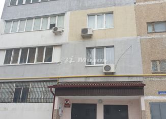 Продажа трехкомнатной квартиры, 67.4 м2, посёлок городского типа Грэсовский, улица Яблочкова, 14