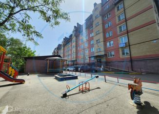 Продается двухкомнатная квартира, 55.6 м2, Ставропольский край, улица Орджоникидзе, 84к3