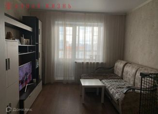 Продаю 1-комнатную квартиру, 37 м2, село Лопатино, Николаевский проспект, 46