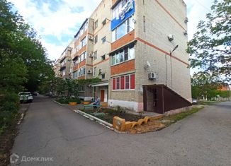 Продам 1-ком. квартиру, 35.8 м2, Крымск, Адагумская улица, 281