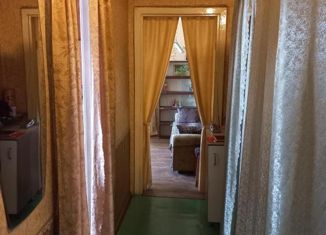 Продажа 4-комнатной квартиры, 60.6 м2, Белово, Октябрьская улица, 35