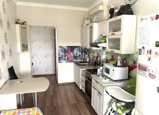 Продам 1-ком. квартиру, 41 м2, посёлок городского типа Белый Яр, улица Горького, 1А