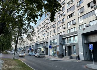 Продаю 1-ком. квартиру, 48 м2, Белгород, проспект Богдана Хмельницкого, 60А