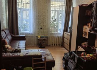 Продается четырехкомнатная квартира, 68.4 м2, Санкт-Петербург, набережная канала Грибоедова, 72