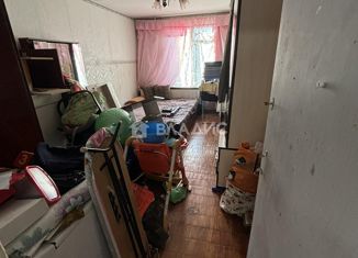 Трехкомнатная квартира на продажу, 58.6 м2, Соликамск, Молодёжная улица, 3Б