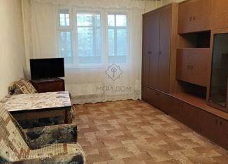 Сдаю 2-ком. квартиру, 52 м2, Москва, Кунцевская улица, 8к1, станция Сетунь