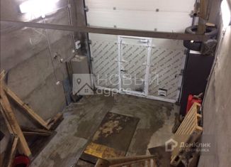 Продам гараж, 28.5 м2, Ханты-Мансийск, улица Мира, 101А