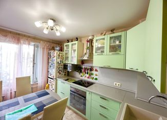 Продажа трехкомнатной квартиры, 60 м2, Москва, улица Корнейчука, 48А, улица Корнейчука