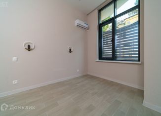 Продам однокомнатную квартиру, 25.2 м2, Сочи, улица Макаренко, 14, микрорайон Макаренко