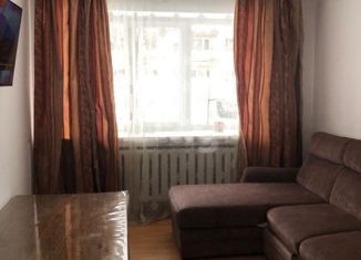 Продажа трехкомнатной квартиры, 58 м2, Вышний Волочёк, Ямская улица, 104А