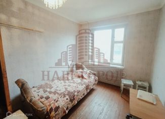 Продажа 2-ком. квартиры, 52 м2, Феодосия, улица Шевченко, 55