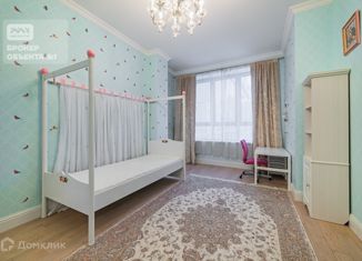 Трехкомнатная квартира в аренду, 110 м2, Санкт-Петербург, Пионерская улица, 50