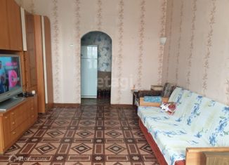 Продам 2-ком. квартиру, 47 м2, Алапаевск, улица Чехова, 11