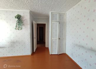 Продается 2-ком. квартира, 40 м2, Артёмовский, Первомайская улица, 51