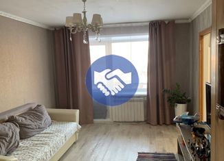 Продам 3-ком. квартиру, 58 м2, Республика Алтай, Коммунистический проспект, 66